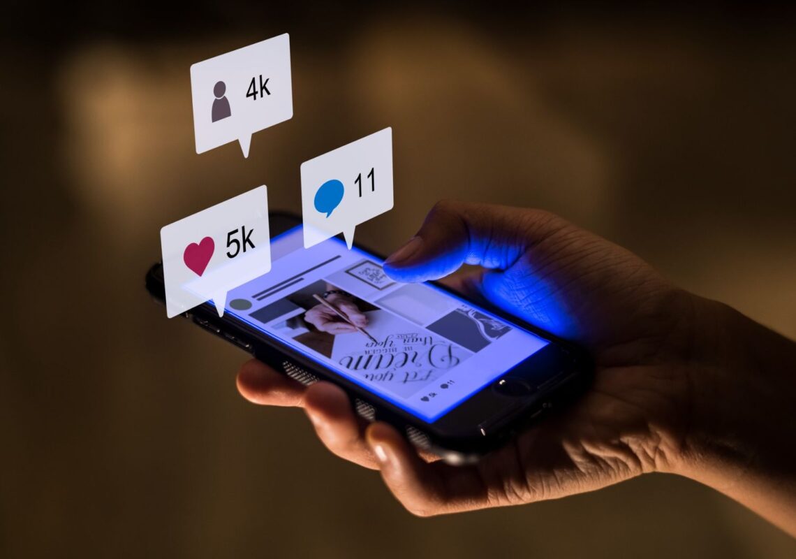 Social media trends shaping education in Qatar