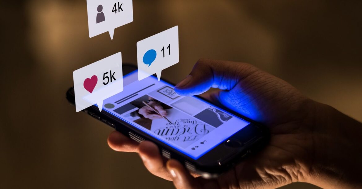 Social media trends shaping education in Qatar